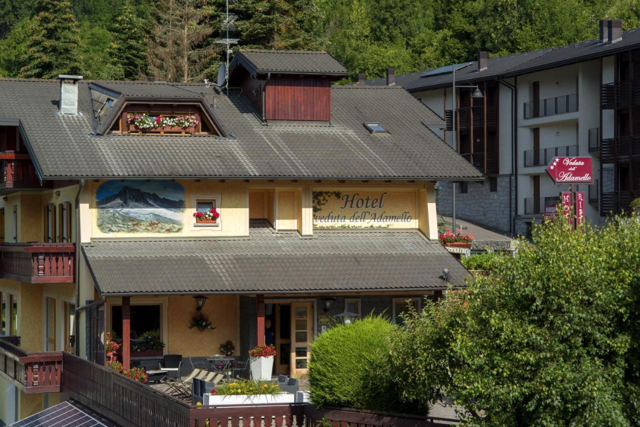 Hotel Veduta Dell'Adamello Temù Extérieur photo